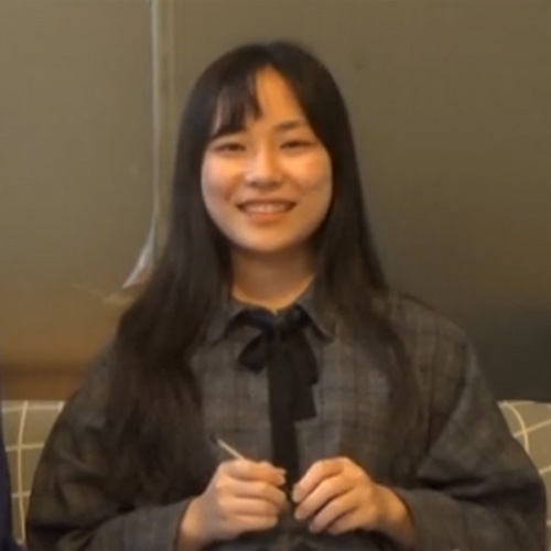 陆许睿和严思谊