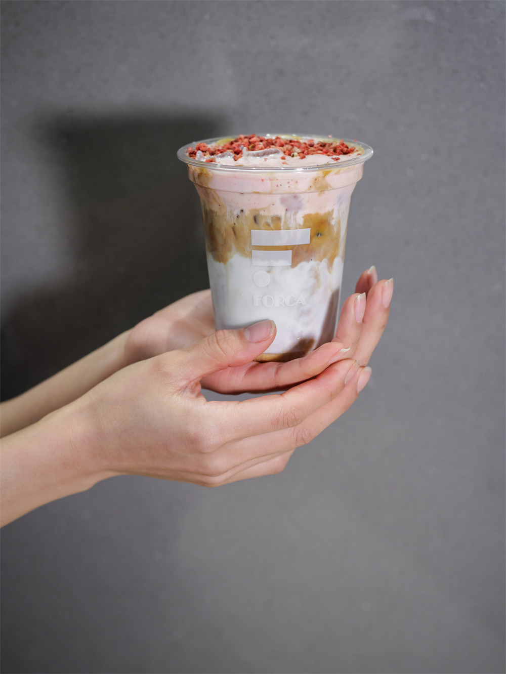 草莓拿铁.jpg