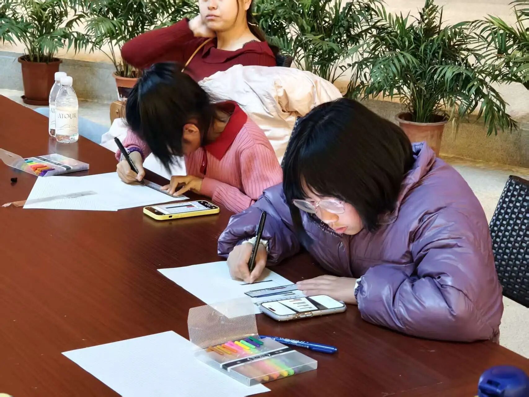 20251208140520_28215.jpg 20251208140520_28215.jpg