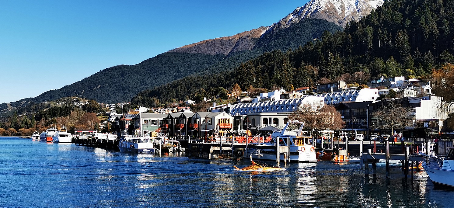 皇后镇 (Queens Town)