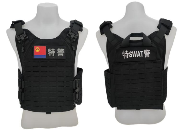 激光战术背心.jpg