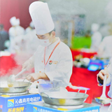 第六届全国名厨烹饪邀请赛在郑州举行