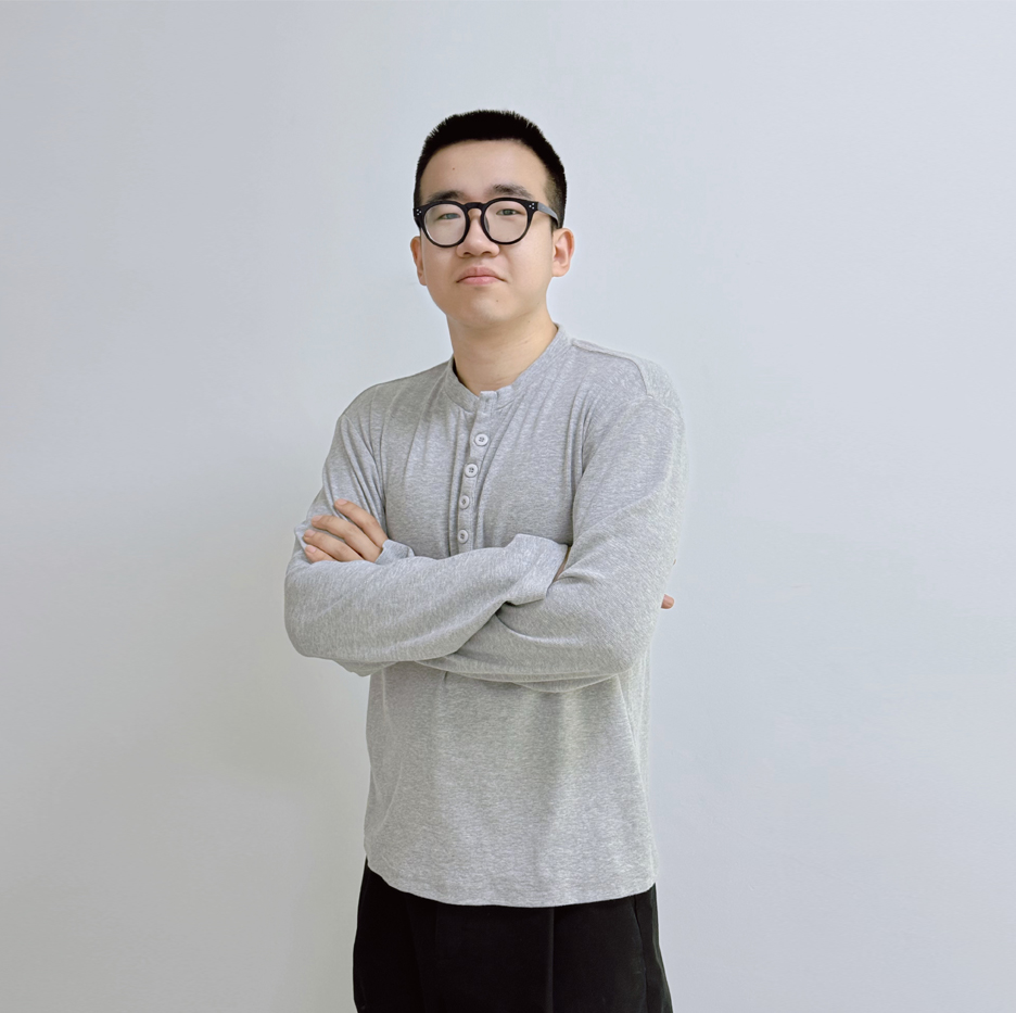 一所主创设计师：周笑同