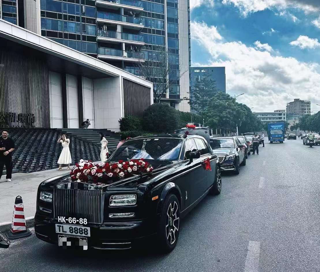 婚车